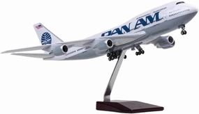 1 150 Scale for B747 PAN AM Airline Model Airplane Resin Diecast Miniature Plane with Wheel Landing Gear Collection(No lamp)
