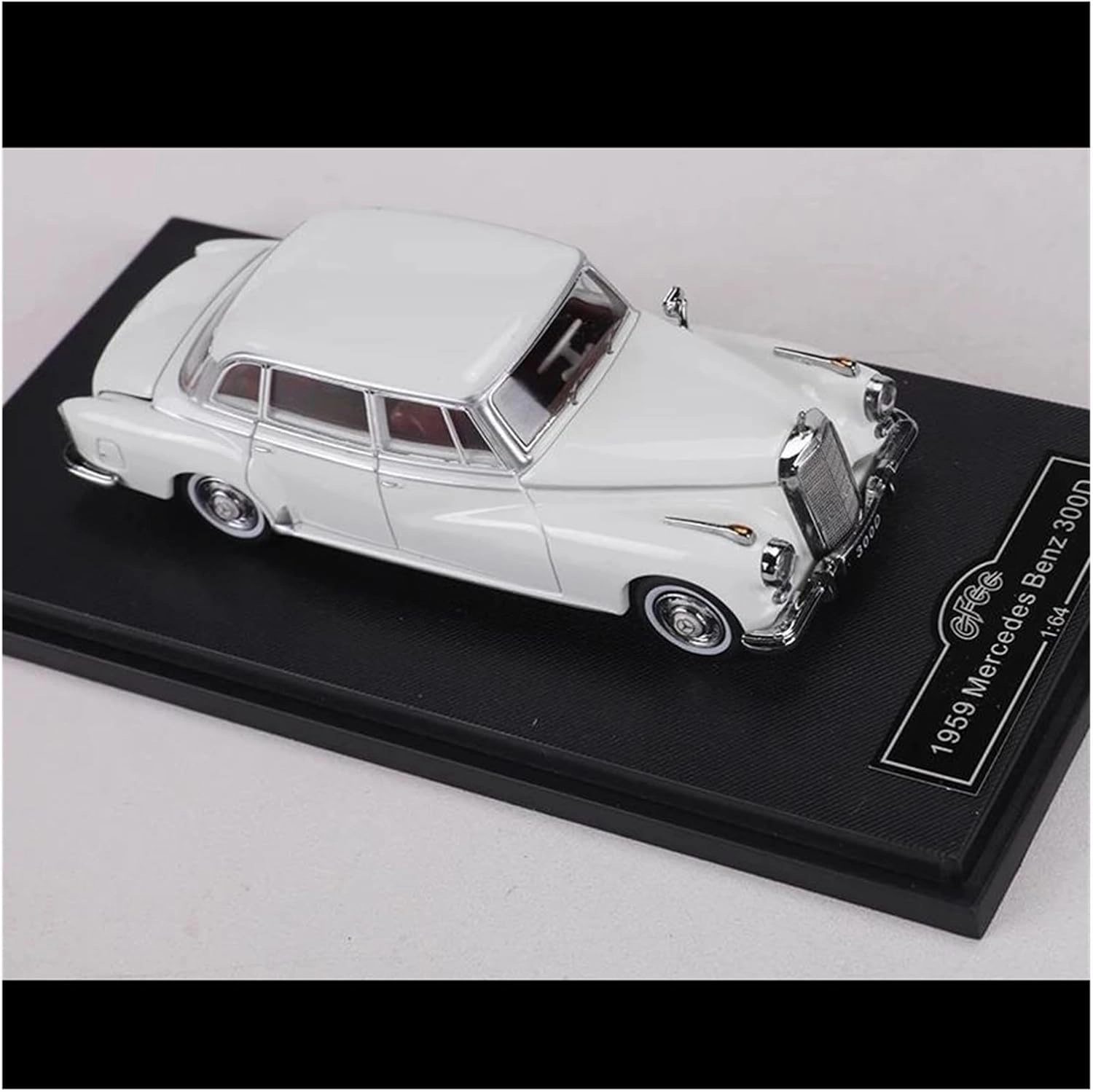 1:64 for Classic 300D Alloy Model Car Can Removed The Engine Cover Static Vehicle Toy Gifts Die-Cast Car(Style 8)