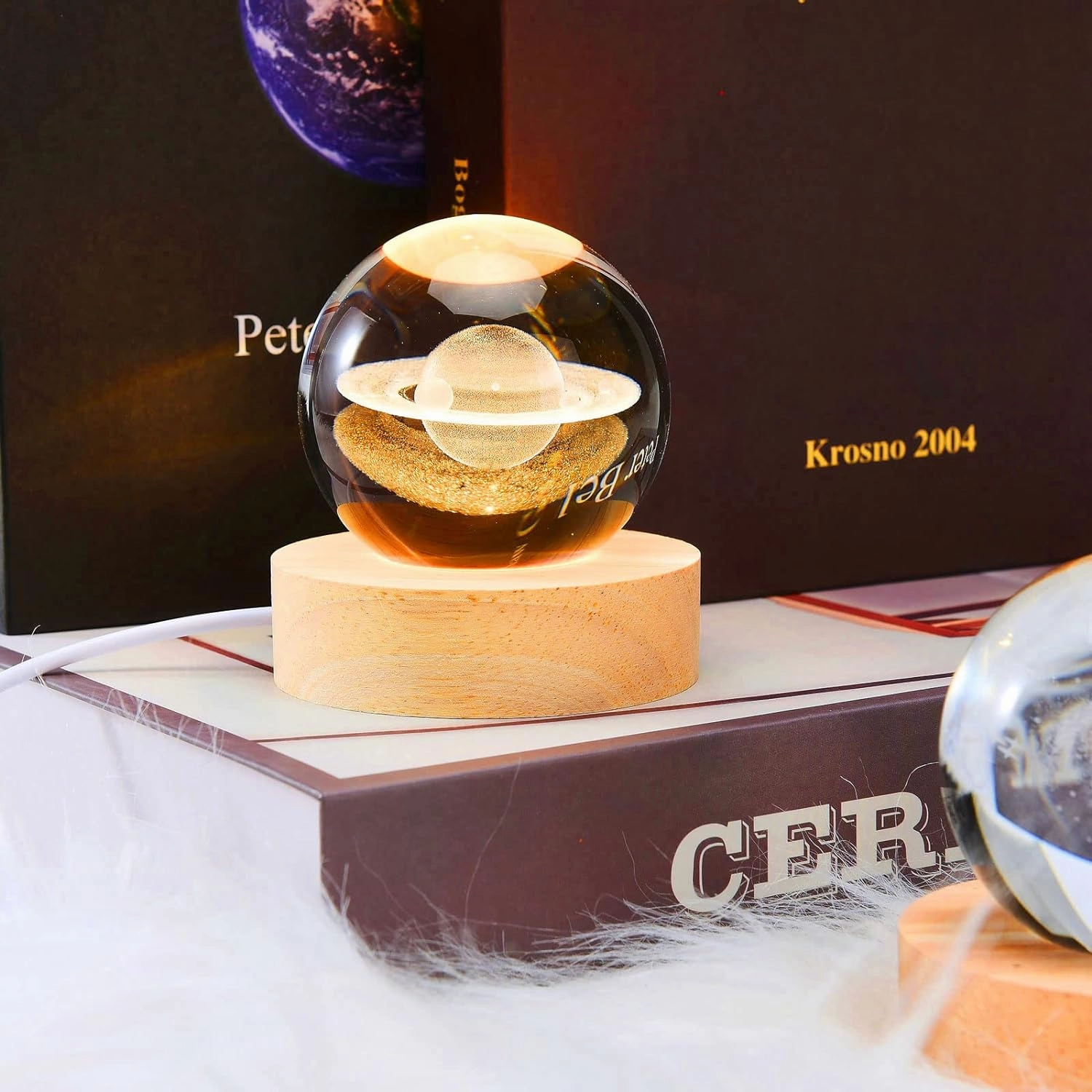 3D Galaxy Crystal Ball Night Light, LED Solar System Crystal Night Light with Wooden Base for Boys, Girls & Family (Saturn)