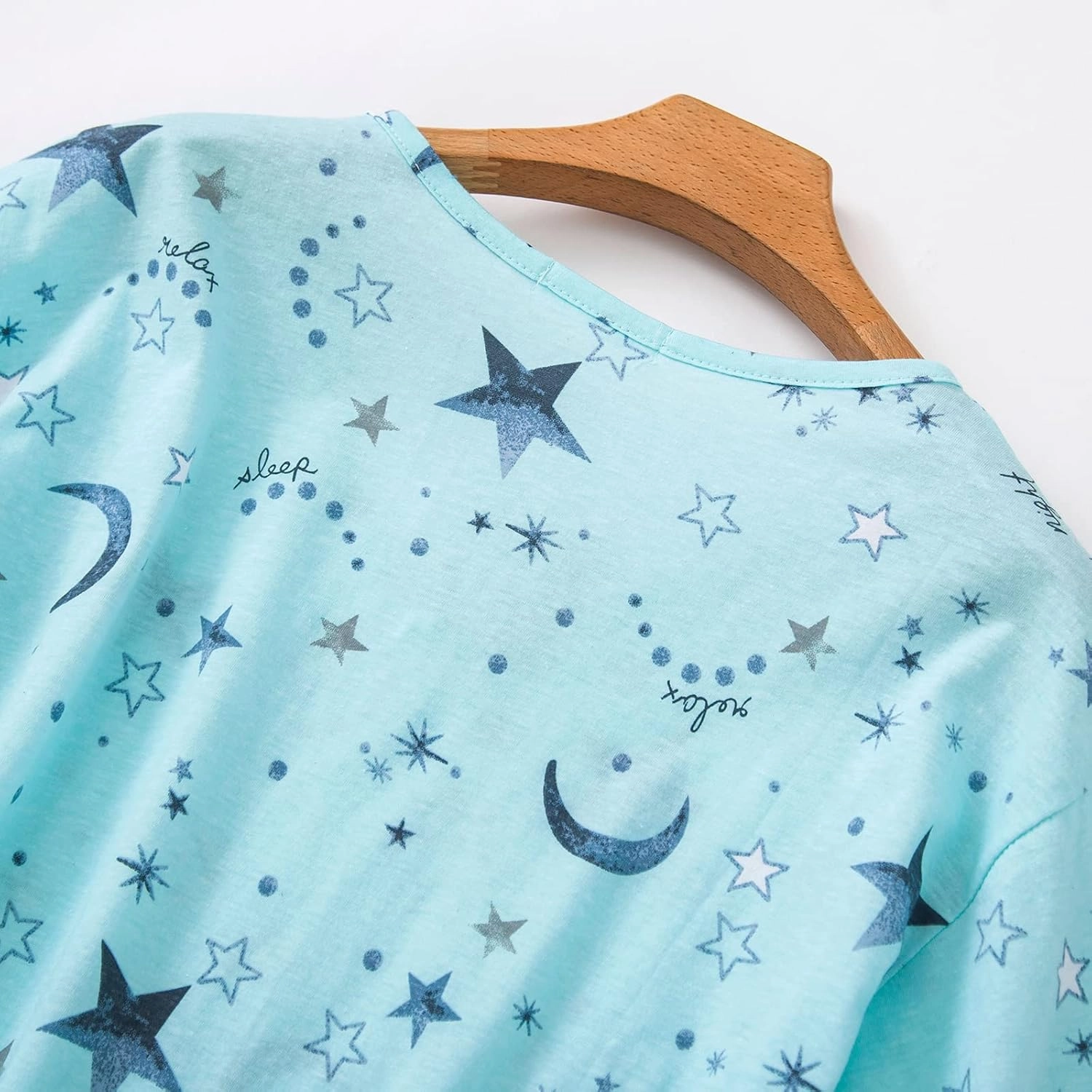 American Trends Womens Pajama Sets Two Piece Sleep Shirt Short Sleeve Cartoon Print Pj Set Tops with Capri Pants Sleepwear