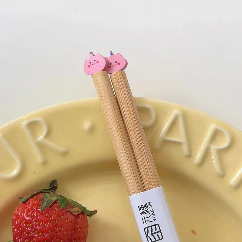 Bear-y Cute Bamboo Chopsticks 🐻🍣 - Delightful Dining Fun for All Ages! 🥢✨