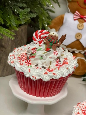 Christmas/Gingerbread Peppermint Mini Faux Pie/Tier Tray Decor/Hostess gift/Fake Bake