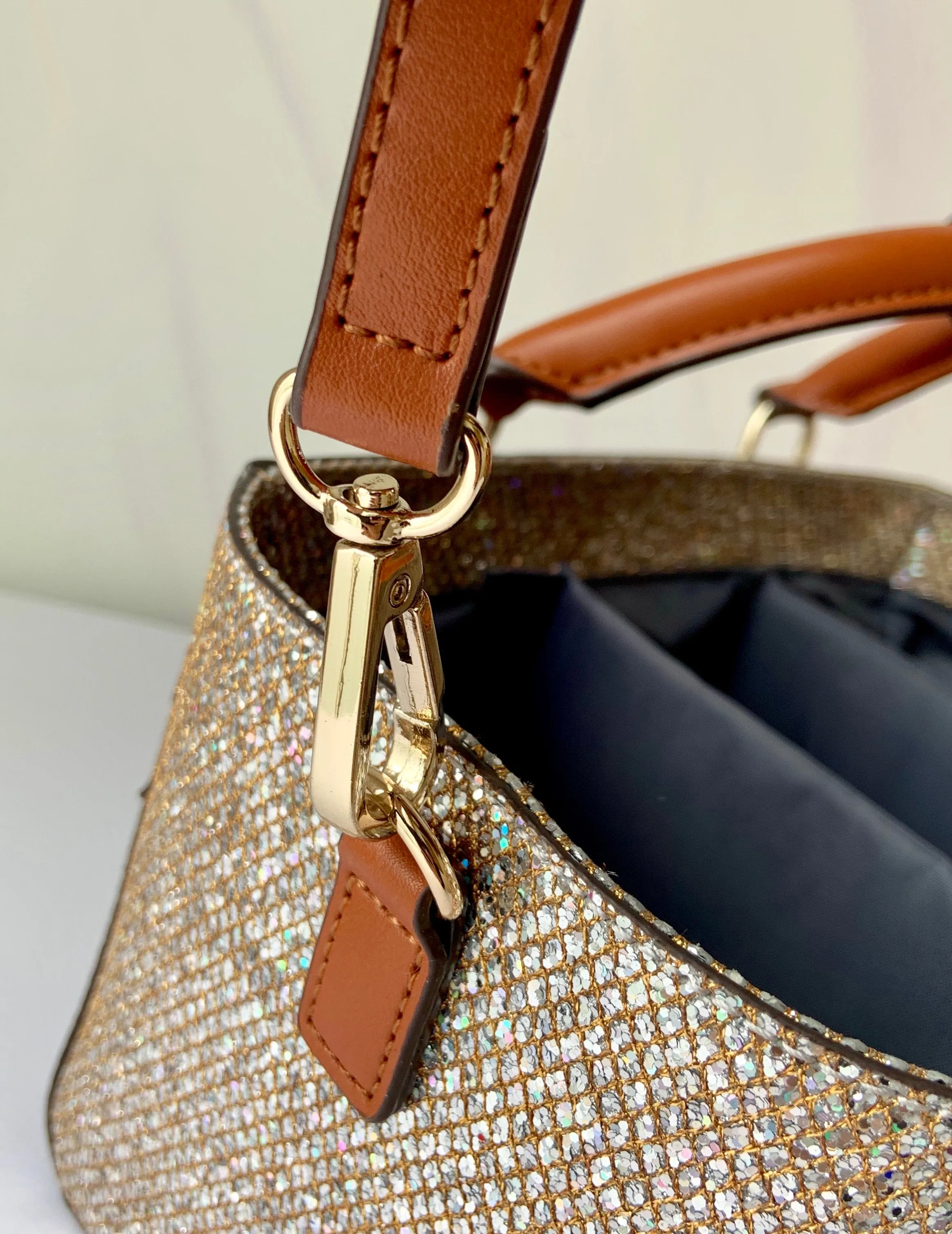 Cube Tote Bag SHINY, silver