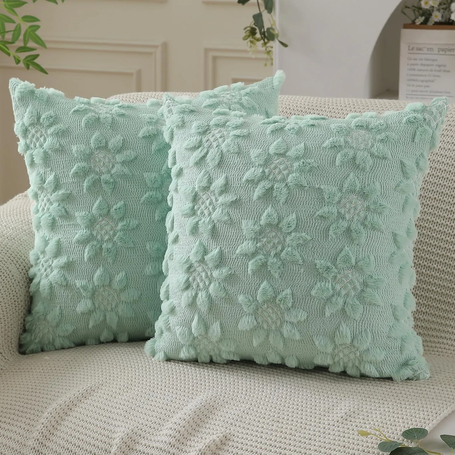 DFXSZ Spring Summer Pillow Covers 18x18 inch Set of 2 Farmhouse Decor White Flower Heart Sunflower Green Soft Plush Faux Fur Jacquard Throw Pillows for Sofa Holiday Spring Home Decor PTK024F18