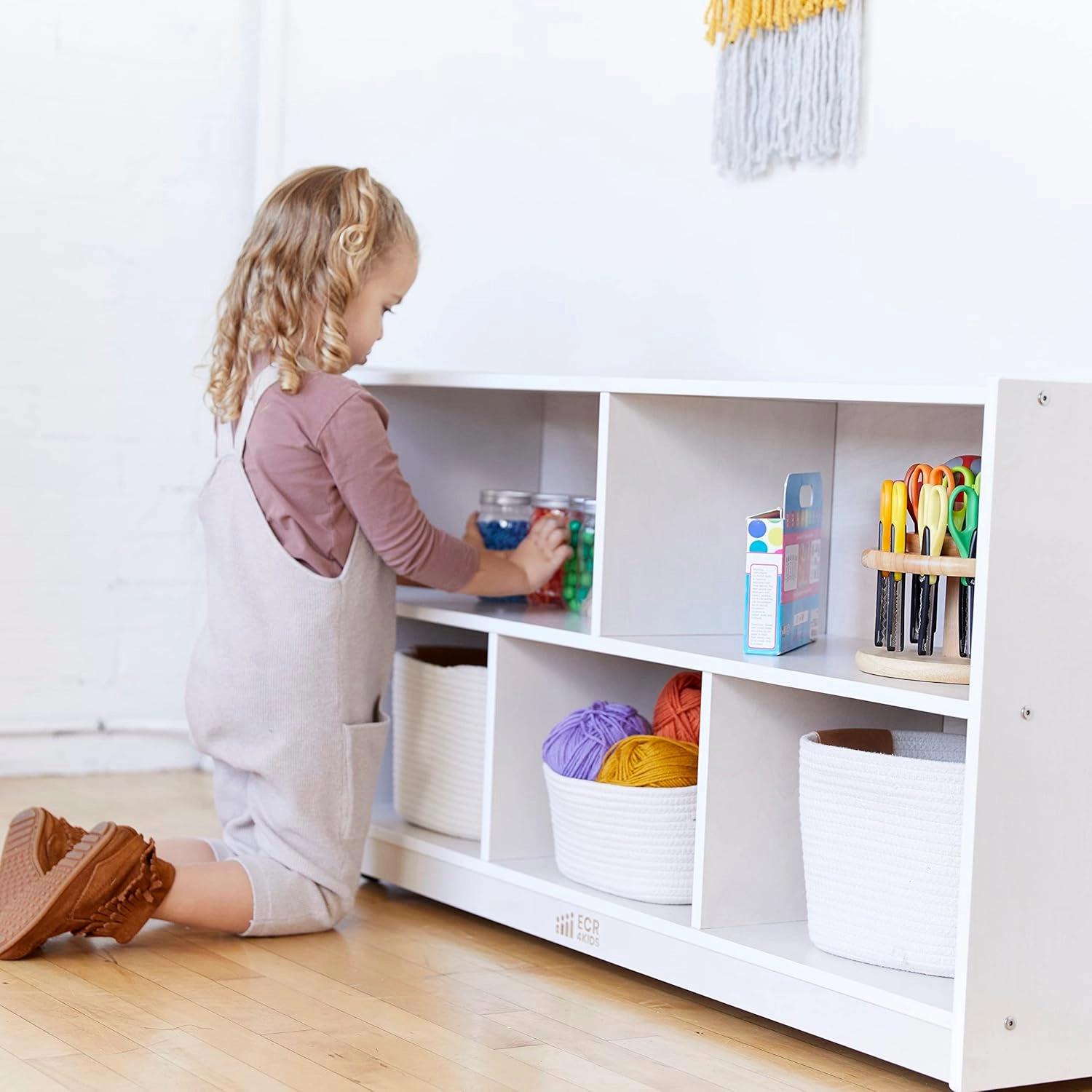 ECR4Kids 5-Compartment Mobile Storage Cabinet, 24in, Classroom Furniture, White Wash