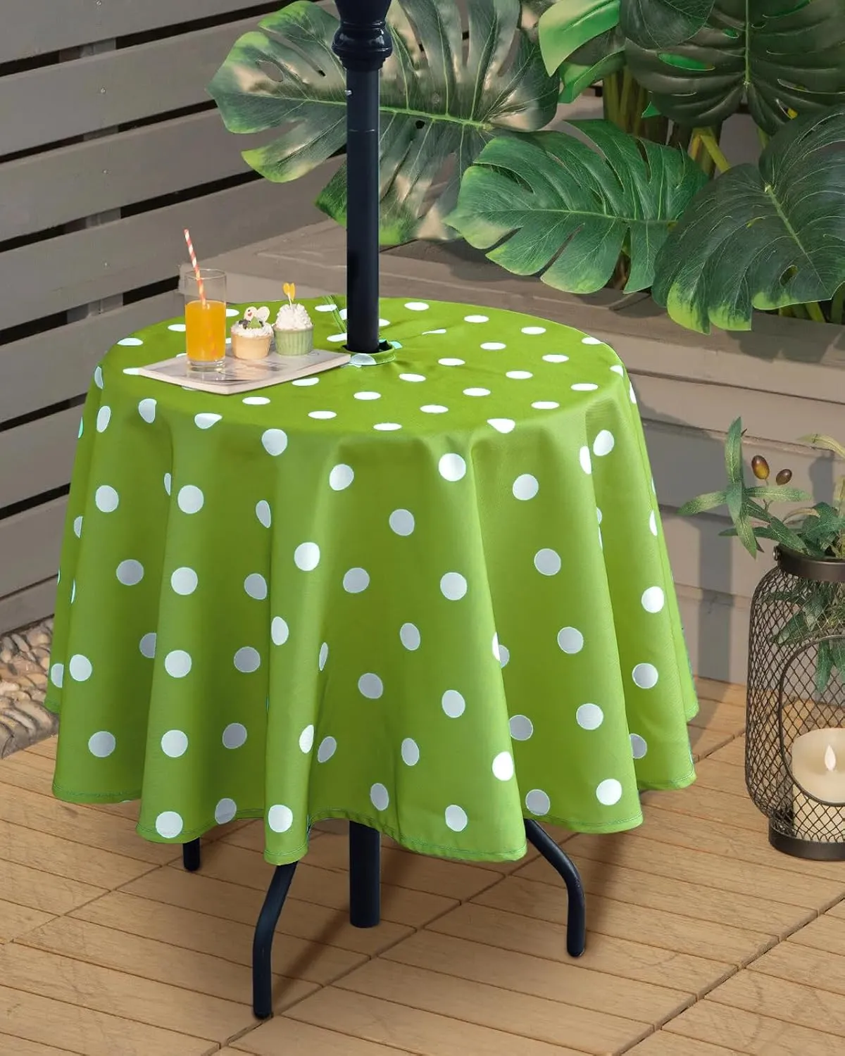 Eternal Beauty Outdoor Round Tablecloth with Umbrella Hole Zipper for Spring Summer Patio Picnic Tables, 60"(Green Polka Dot)