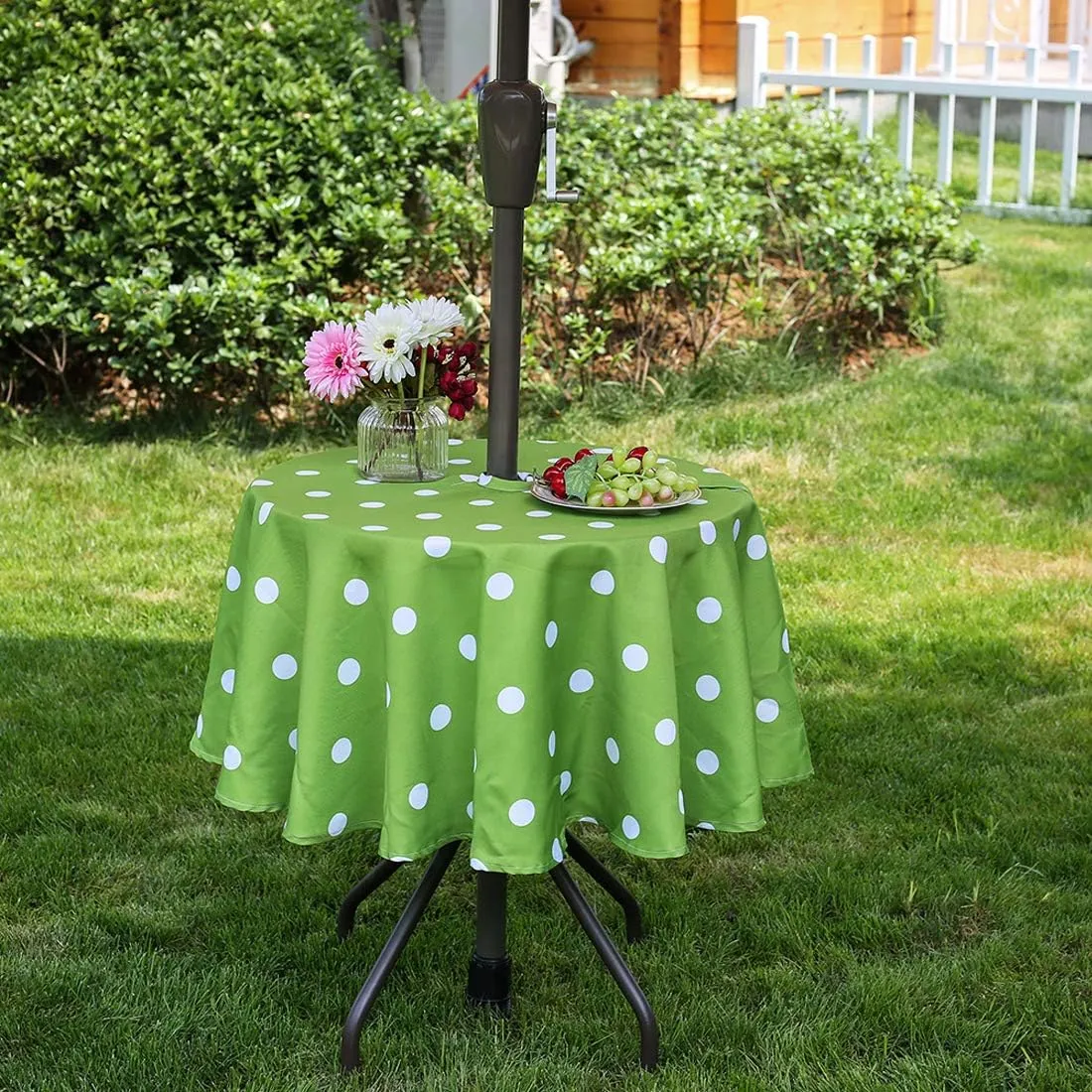 Eternal Beauty Outdoor Round Tablecloth with Umbrella Hole Zipper for Spring Summer Patio Picnic Tables, 60"(Green Polka Dot)