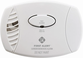 First Alert FAT1039718 Battery-Powered Carbon Monoxide Alarm, 9v, White