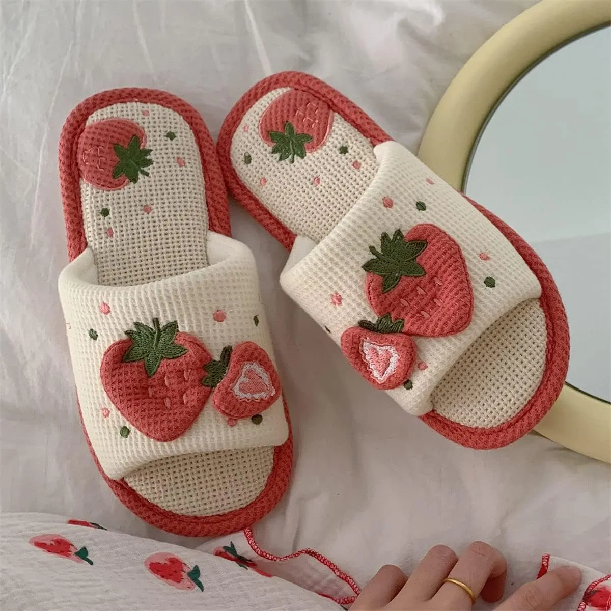 Gaolinci Cute Strawberry Slippers, Home Linen Slippers for Women