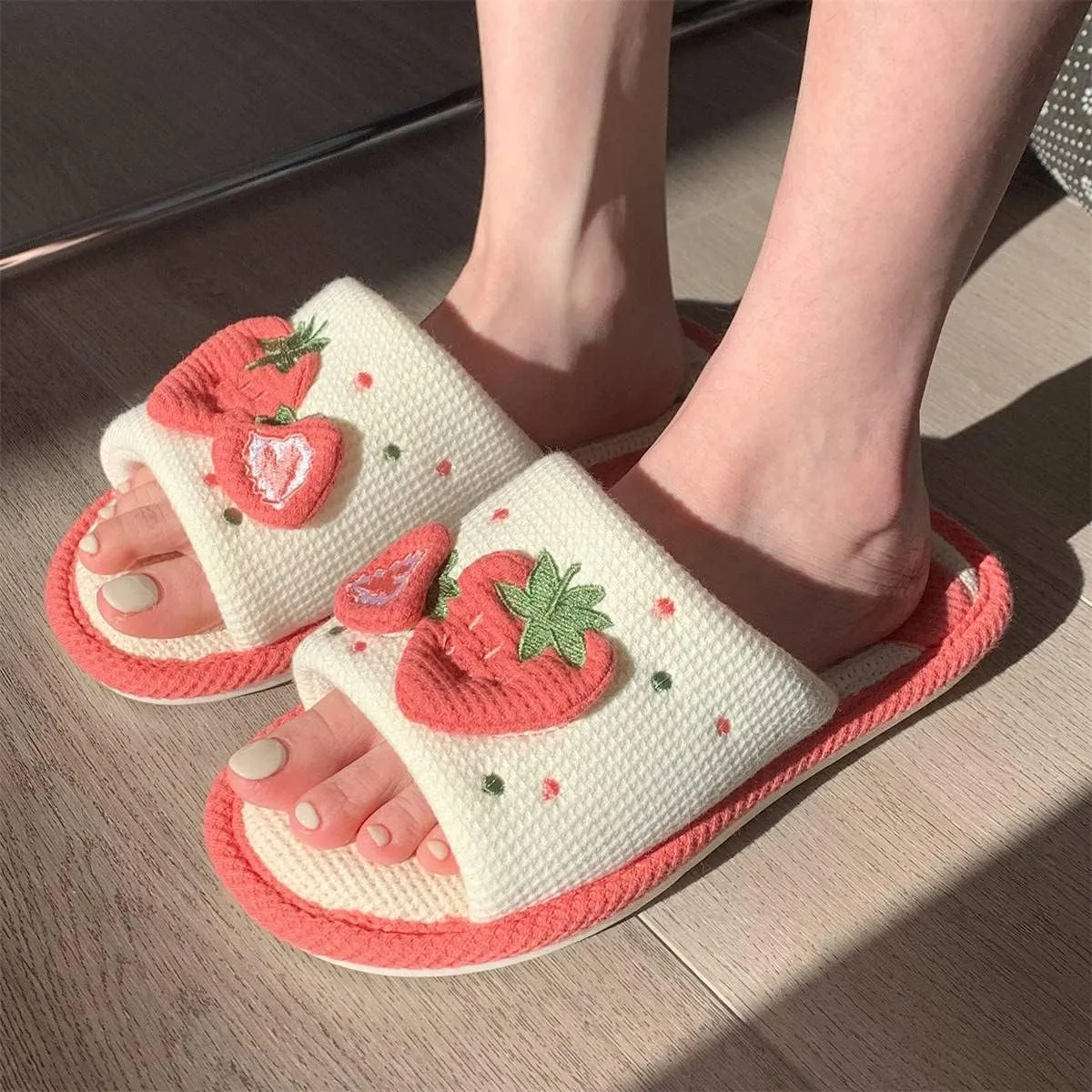 Gaolinci Cute Strawberry Slippers, Home Linen Slippers for Women