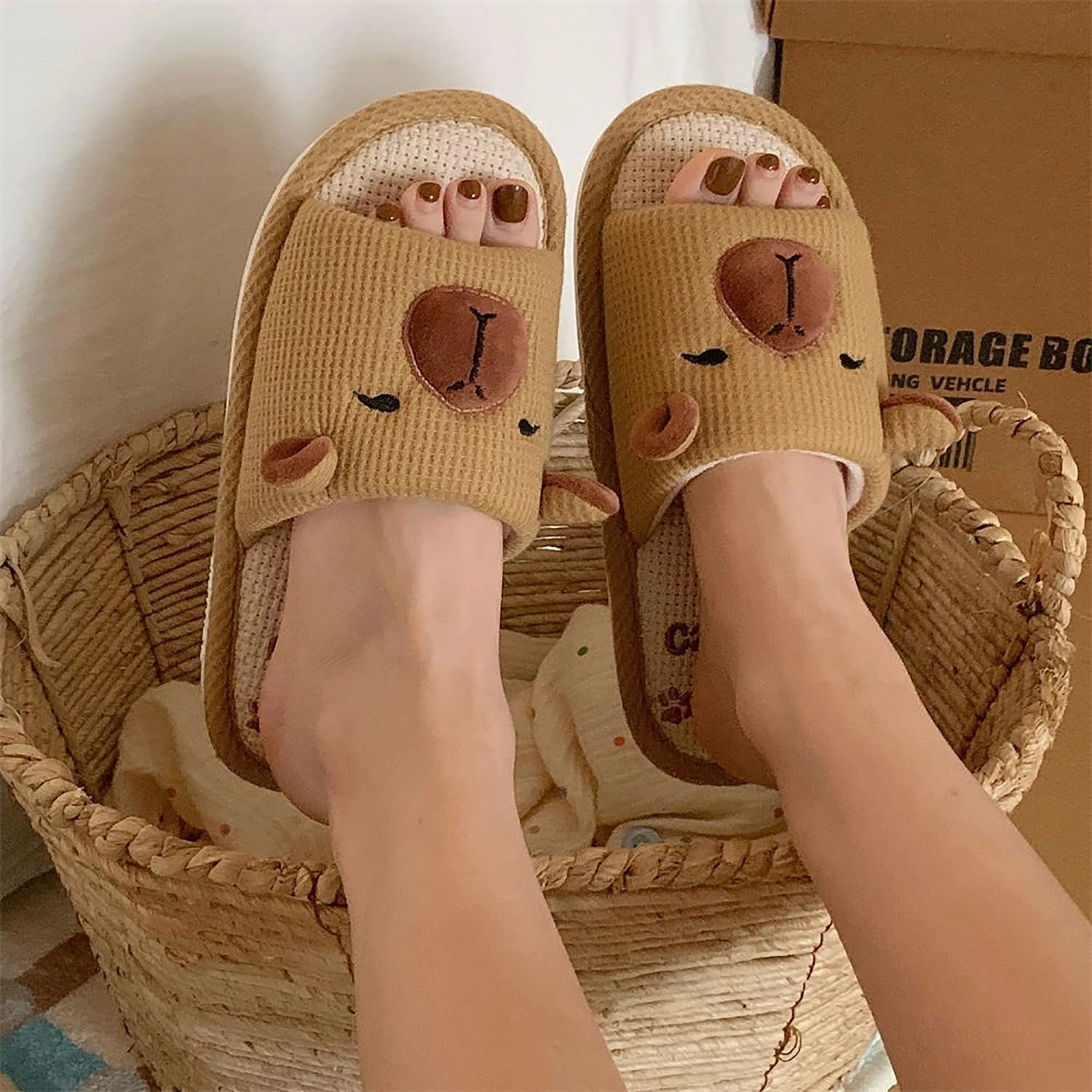 Gaolinci Cute Strawberry Slippers, Home Linen Slippers for Women