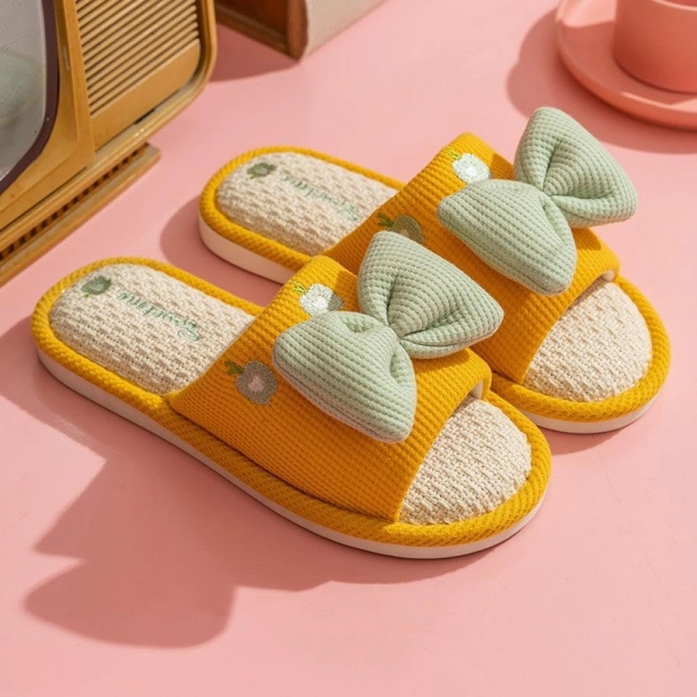 Gaolinci Cute Strawberry Slippers, Home Linen Slippers for Women