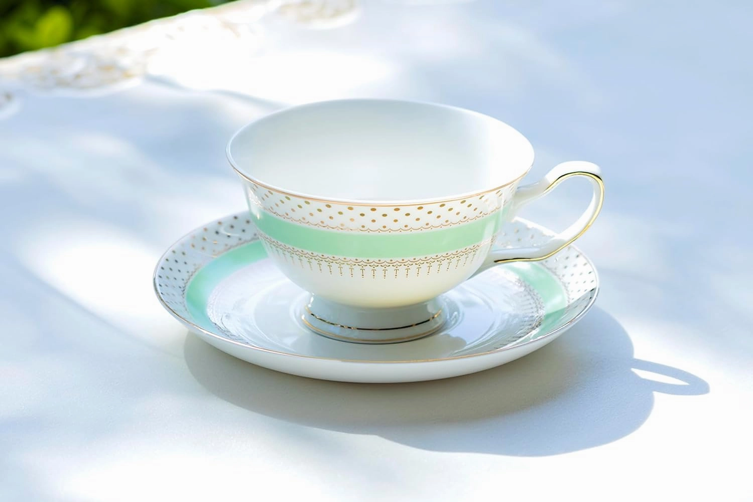 Grace Teaware Stripe with Gold Dots Fine Porcelain Tea Cup and Saucer (Mint), Regular
