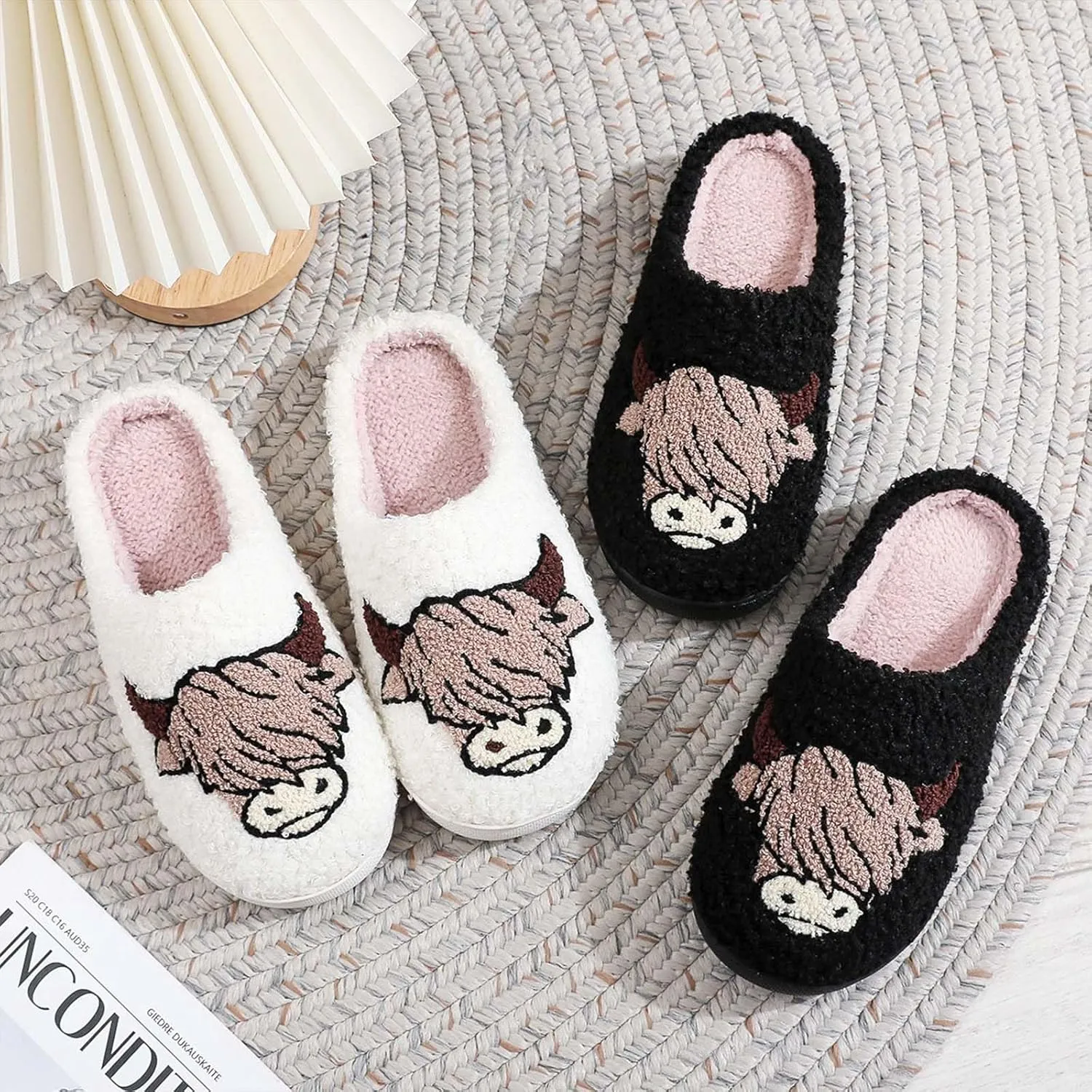 Highland Cow Slippers for Women Plush Scottish Highland Cow Animal Slippers Warm Non Slip Home Indoor Slippers