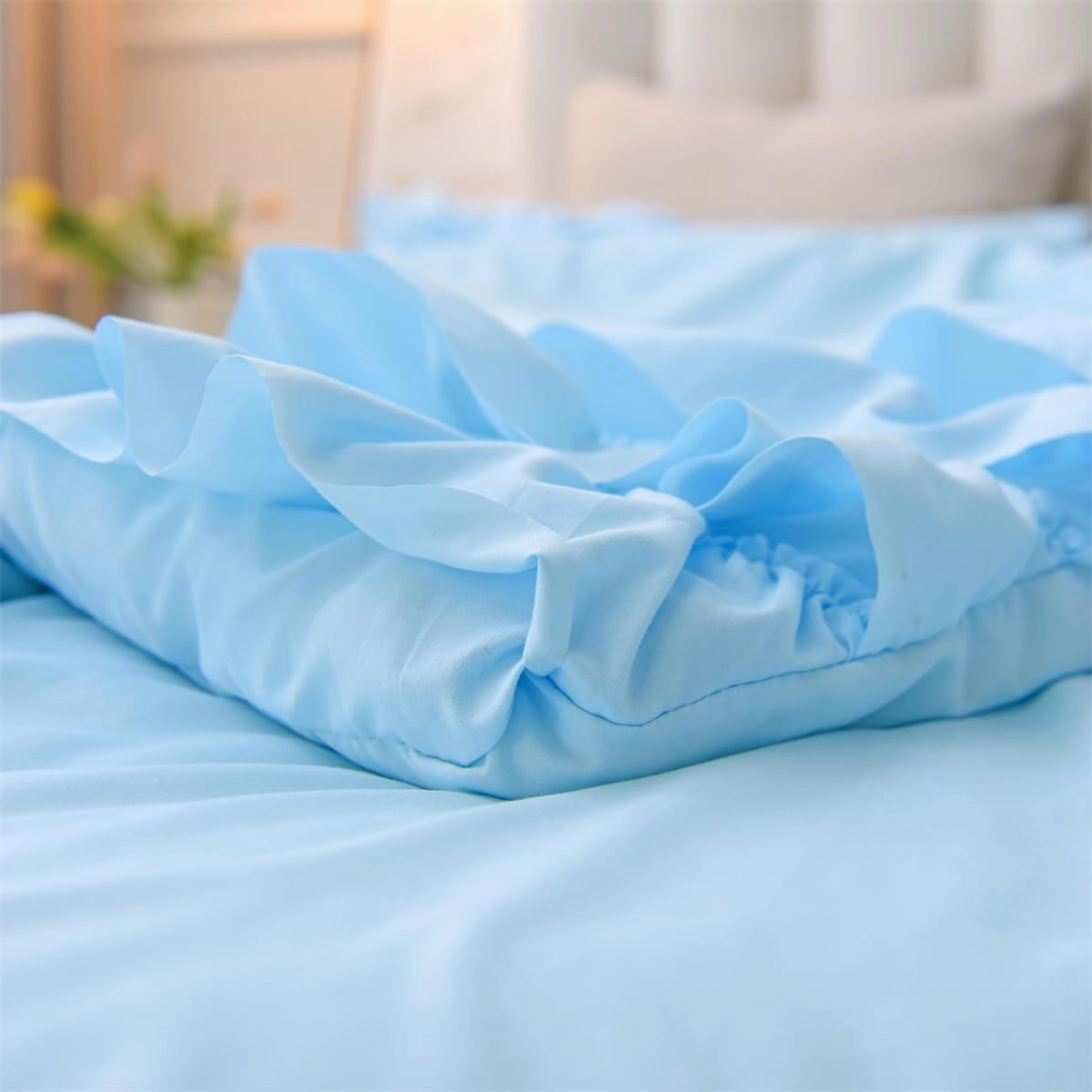 Holawakaka Light Blue Waterfall Ruffle Comforter Set Twin Size Multi-Layers Ruffled Shabby Chic 3PCS Bedding Set for Girls Women