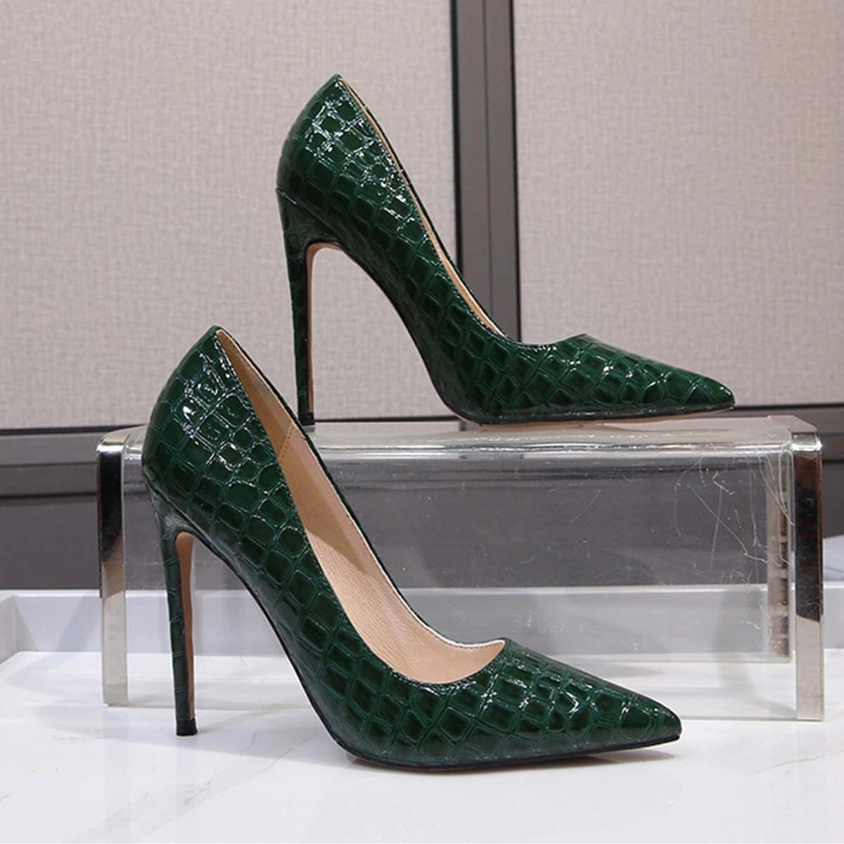 JOEupin Women Sexy Crocodile Pattern High Heels Pointed Toe Stilettos Pumps Party Club Shoes