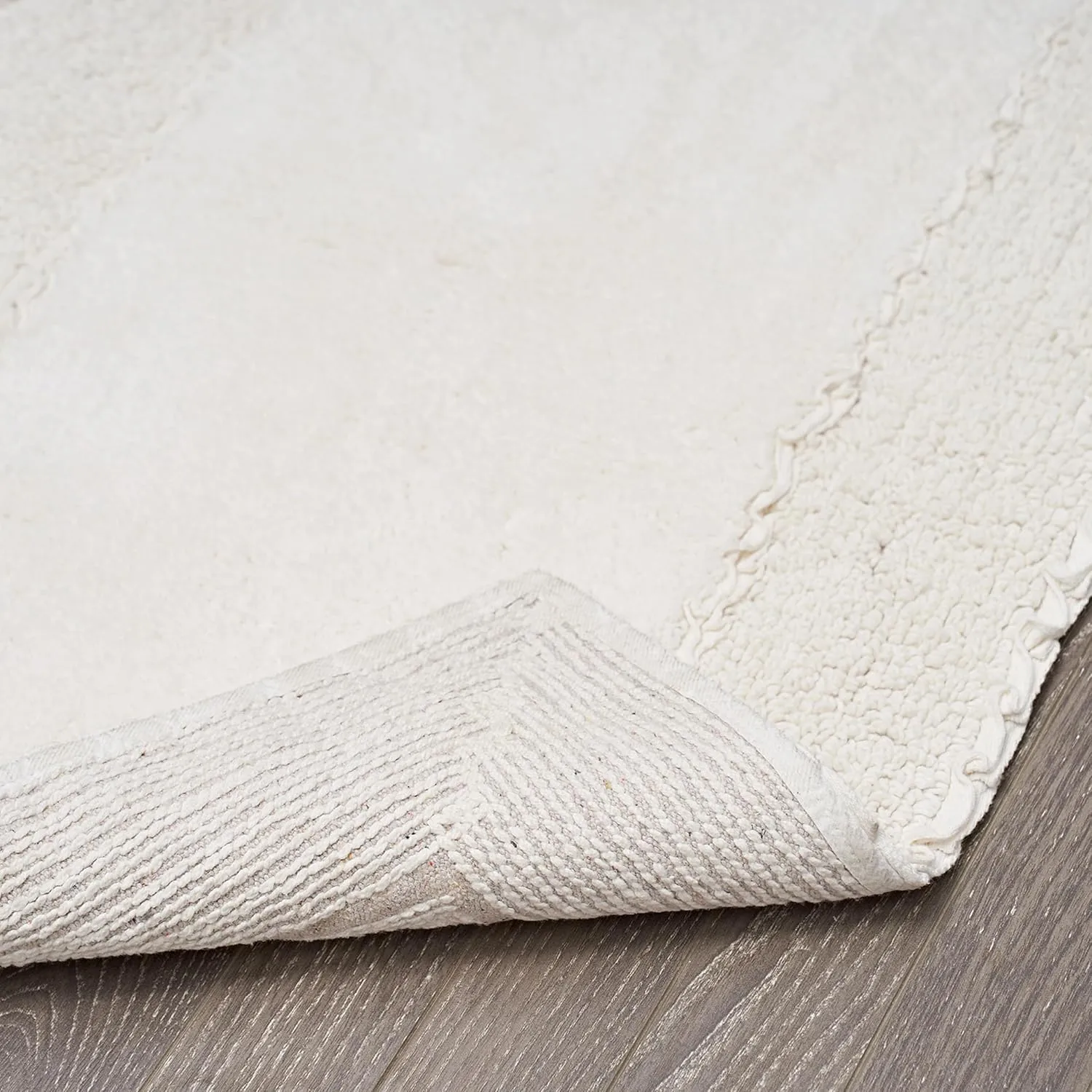 Laura Ashley Ruffle Cotton 17" x 24" Bath Rug, Ivory