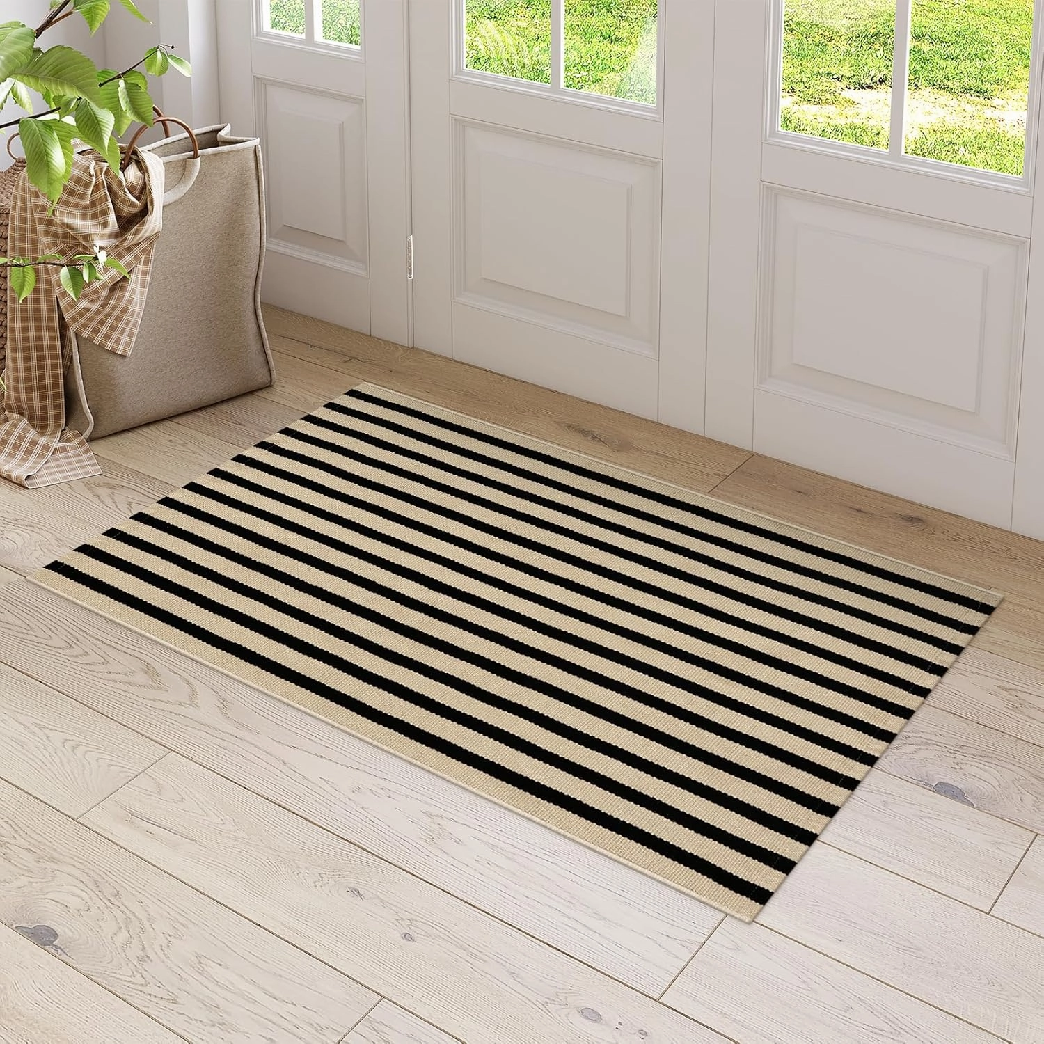 LEEVAN Door Mat Outside Entrance Washable Welcome Mat Black and White Outdoor Rug Farmhouse Front Porch Mats Outside Striped Layered Front Doormat for Porch/Entryway