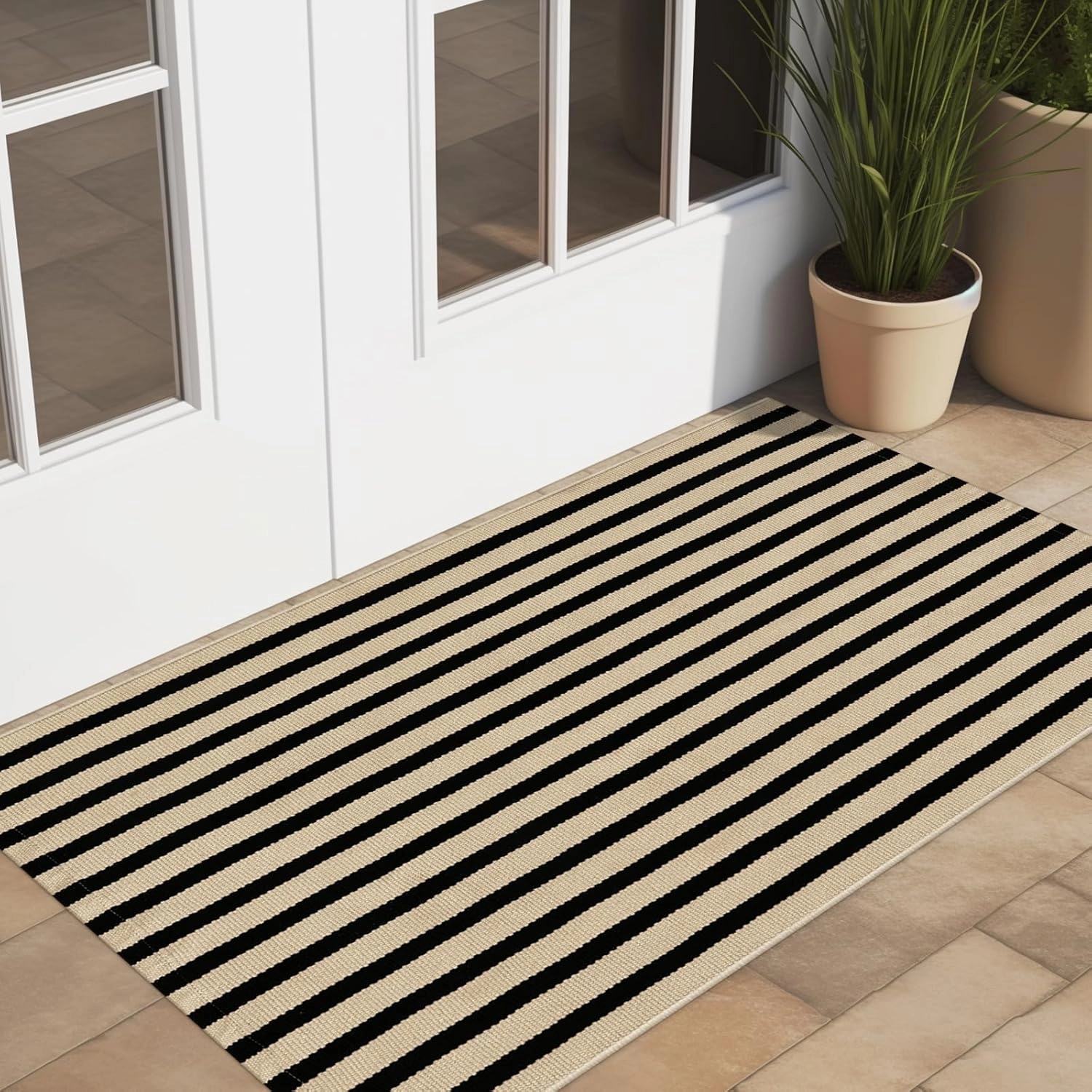 LEEVAN Door Mat Outside Entrance Washable Welcome Mat Black and White Outdoor Rug Farmhouse Front Porch Mats Outside Striped Layered Front Doormat for Porch/Entryway