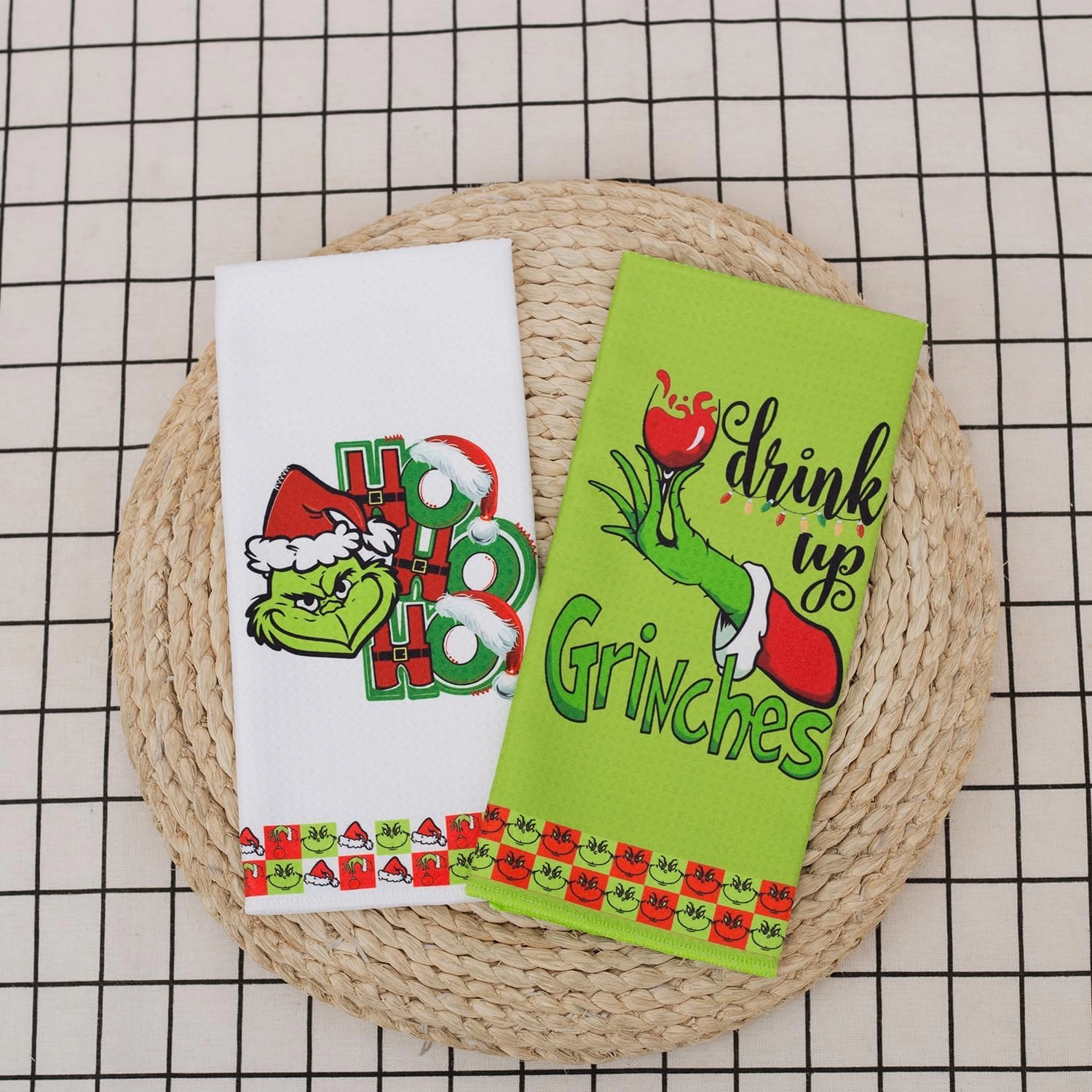 LXOMILL Christmas Grinch Kitchen Towels, Grinch Bathroom Hand Towels, Grinch Christmas Decorations, Grinch Kitchen Towels, Grinch Bathroom Decor, Housewarming Gift, Host Hostess Gift