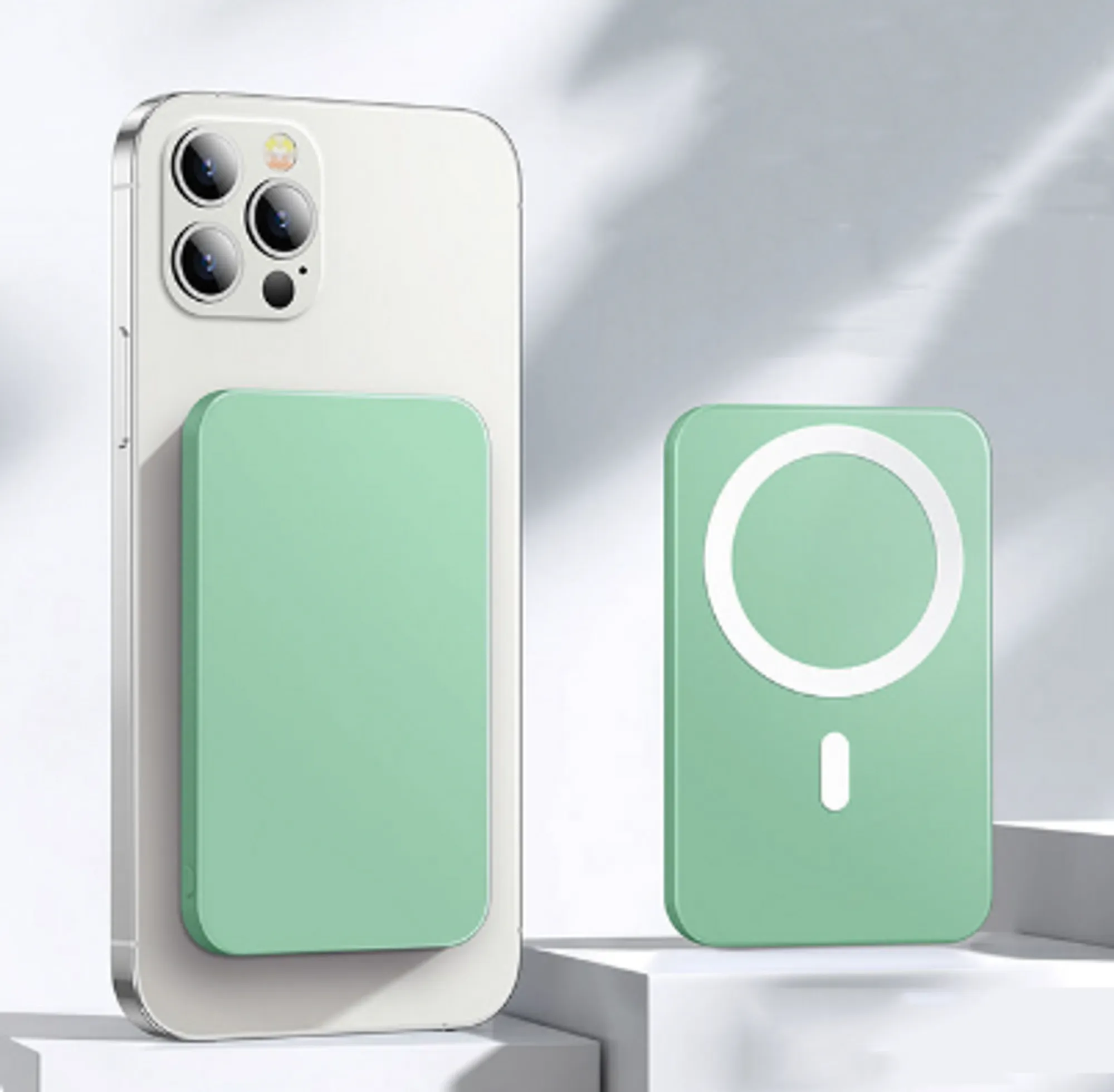 Magnetic Wireless Fast Charger | 5000mAh Power Bank | Compatible with iPhone & Android