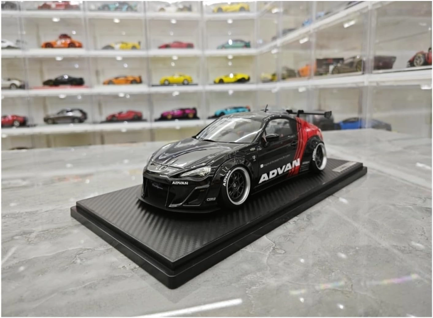 Metal Die Cast Toy Cars 1 18 for Toyota 86 Wide Body Nation Simulation Resin Car Model Collection Ornaments Modification for Home Or Office Décor(Black)