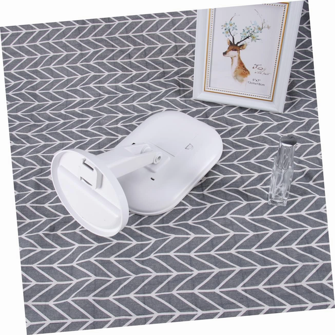 Mipcase Magnifying Led Makeup Mirror USB Powered Cosmetic Beauty Mirror Light Bulbs Touch Sensor and Design for Details White