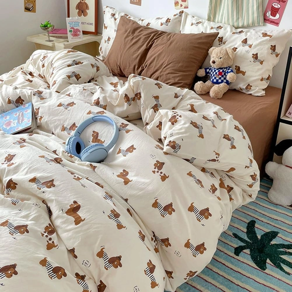 Nayoroom Dachshund Duvet Cover Queen Size Brown Striped Dog Printed Anime Bedding Set 3 Pcs Kids Girls Soft Microfiber Cute Comforter Cover with Zipper Closure