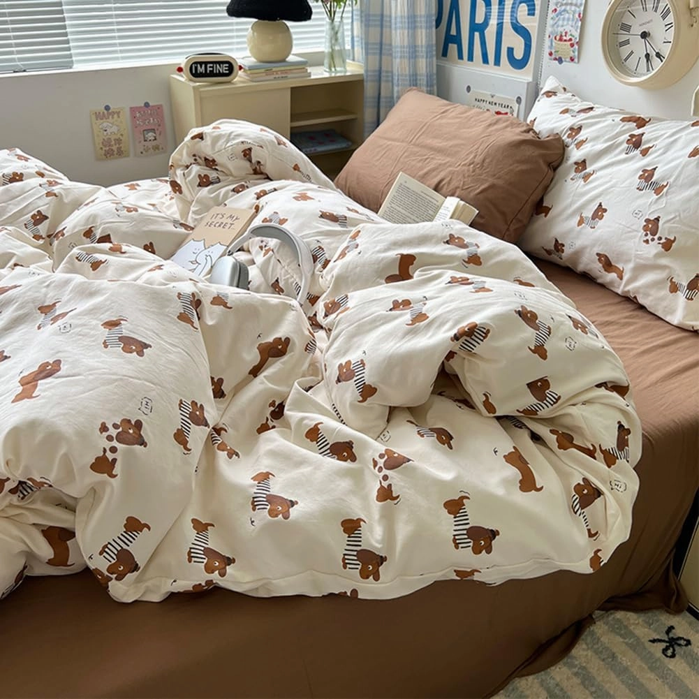 Nayoroom Dachshund Duvet Cover Queen Size Brown Striped Dog Printed Anime Bedding Set 3 Pcs Kids Girls Soft Microfiber Cute Comforter Cover with Zipper Closure
