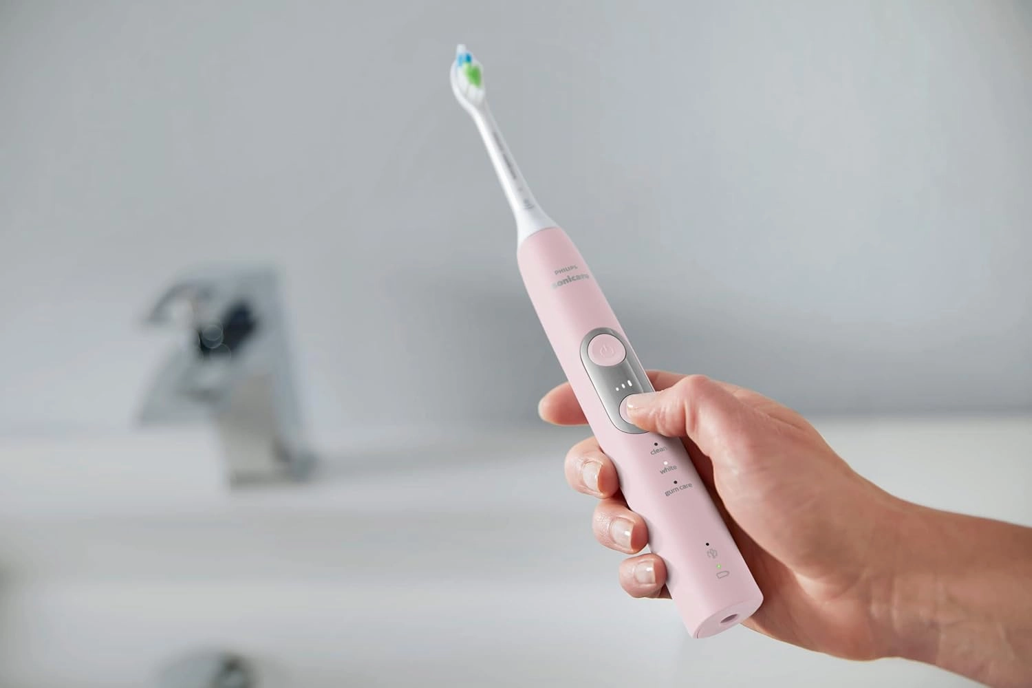 Philips Sonicare ProtectiveClean 6500 Rechargeable Electric Toothbrush, with Pressure Sensor, 3 Cleaning Modes, SmarTimer and QuadPacer, 14-Day Battery Life, Charging Travel Case, Pink, HX6462/06