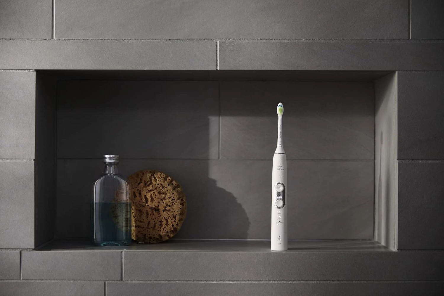 Philips Sonicare ProtectiveClean 6500 Rechargeable Electric Toothbrush, with Pressure Sensor, 3 Cleaning Modes, SmarTimer and QuadPacer, 14-Day Battery Life, Charging Travel Case, White, HX6462/05
