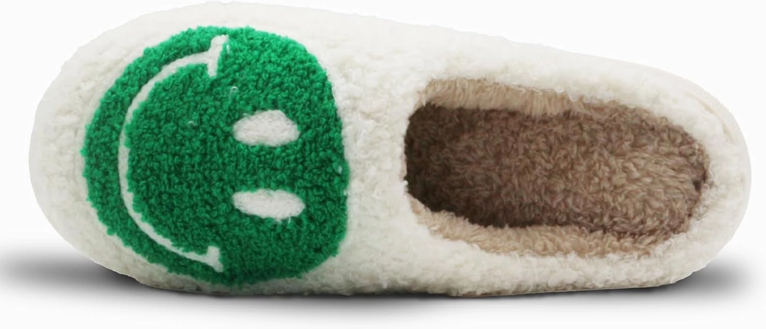 Retro Fuzzy Face Slippers for Women Men, Soft Plush Warm Slip-on Couple Style Casual Happy Face Slippers Cozy Indoor Outdoor Lightweight Anti-Skid Sole Cute House Slippers with Memory Foam