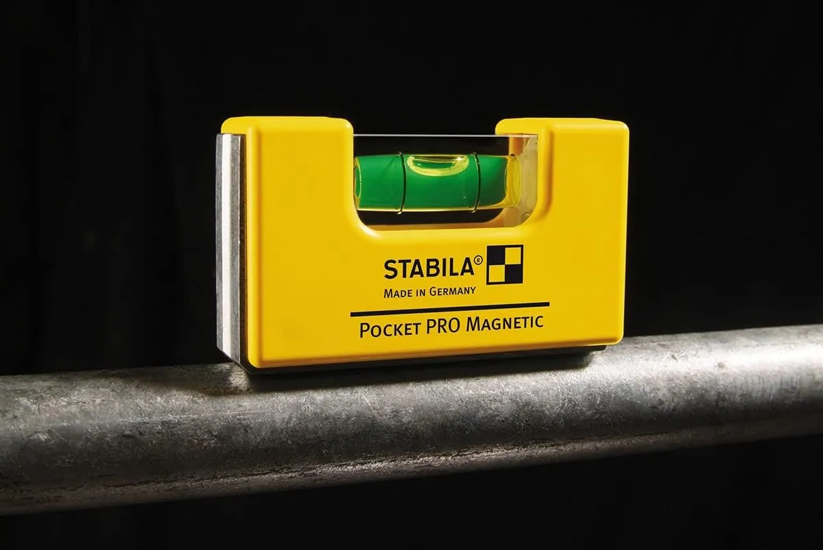 STABILA Pocket PRO Magnetic mini spirit level with belt clip, 7 cm, strong rare earth magnet, 1 horizontal level, made in Germany, yellow, 15 x 8 x 20 cm