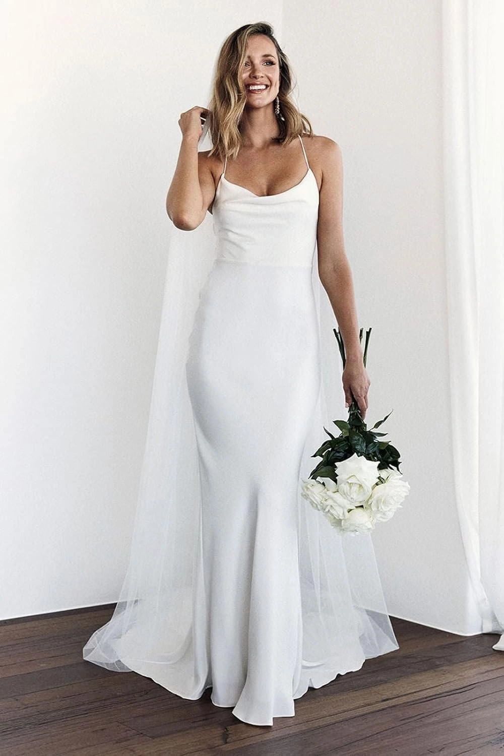 Women's Elegant Beach Wedding Dresses for Bride 2025 Lace Bohemian Wedding Dresses Long Satin Bridal Gowns