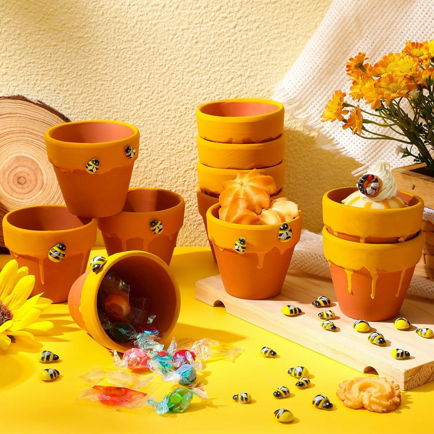 Yungyan 24 Pack Mini Honey Bee Pots with Bee Charms for Cupcake Planter Ceramic Honey Jars for Baby Shower Guests Wedding 1st Birthday Party Favors (Classic Style)